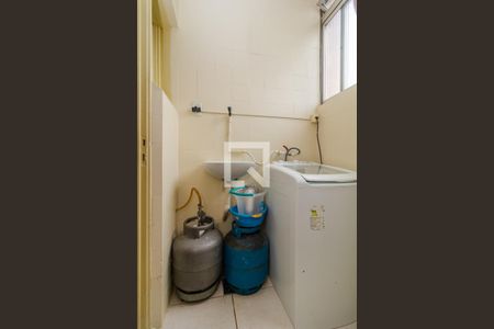 Apartamento à venda com 67m², 2 quartos e sem vaga Apartamento à venda com 67m², 2 quartos e sem vagaÁrea de Serviço