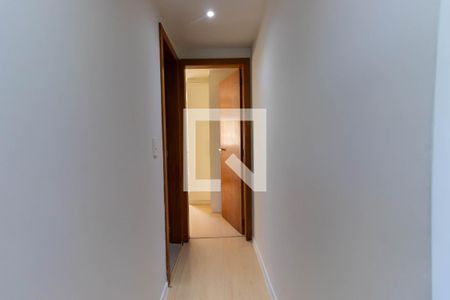 Apartamento à venda com 70m², 2 quartos e sem vagaCorredor