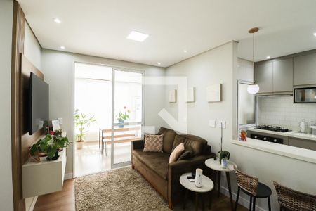 Sala de apartamento para alugar com 2 quartos, 74m² em Santa Teresinha, São Paulo