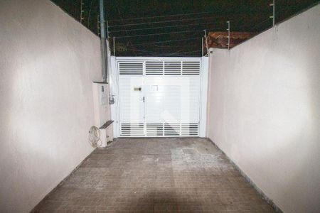 Casa à venda com 90m², 2 quartos e 2 vagasGaragem