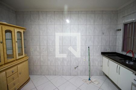 Casa à venda com 90m², 2 quartos e 2 vagasCozinha