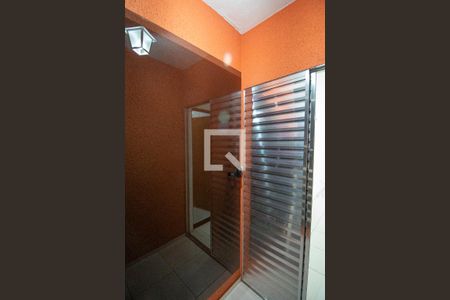 Casa à venda com 90m², 2 quartos e 2 vagasQuarto 2 / Varanda