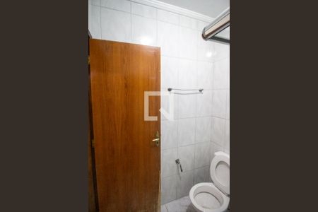Casa à venda com 90m², 2 quartos e 2 vagasBanheiro
