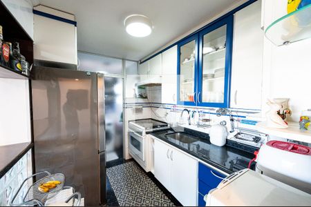 Apartamento à venda com 69m², 2 quartos e 1 vaga Apartamento à venda com 69m², 2 quartos e 1 vagaCozinha