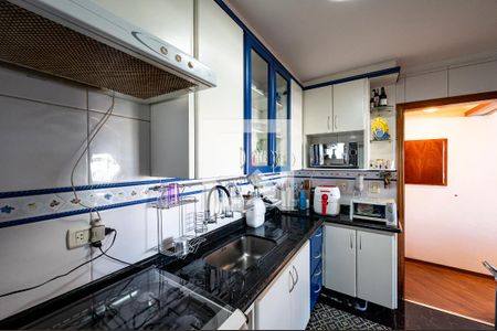 Apartamento à venda com 69m², 2 quartos e 1 vaga Apartamento à venda com 69m², 2 quartos e 1 vagaCozinha