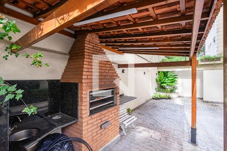 Apartamento à venda com 116m², 3 quartos e 2 vagas Apartamento à venda com 116m², 3 quartos e 2 vagasChurrasqueira