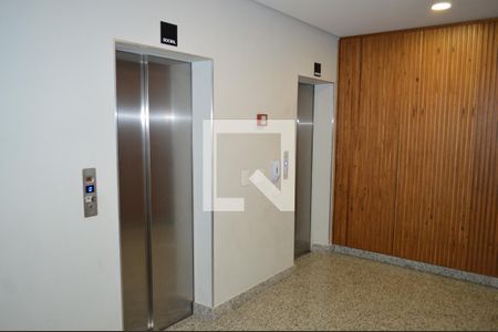 Apartamento à venda com 86m², 3 quartos e 2 vagasElevadores