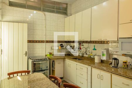 Casa à venda com 150m², 2 quartos e 2 vagasCozinha