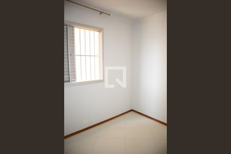 Quarto 2 de apartamento para alugar com 2 quartos, 53m² em Vila Gustavo, São Paulo