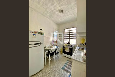 Apartamento à venda com 72m², 2 quartos e sem vaga Apartamento à venda com 72m², 2 quartos e sem vagaCozinha