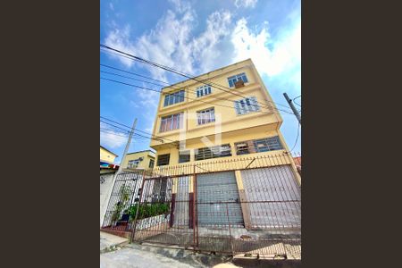 Apartamento à venda com 72m², 2 quartos e sem vaga Apartamento à venda com 72m², 2 quartos e sem vagaFachada