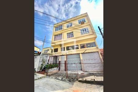 Apartamento à venda com 72m², 2 quartos e sem vaga Apartamento à venda com 72m², 2 quartos e sem vagaFachada