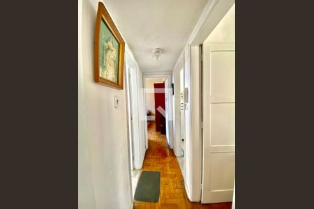 Apartamento à venda com 72m², 2 quartos e sem vaga Apartamento à venda com 72m², 2 quartos e sem vagaCorredor