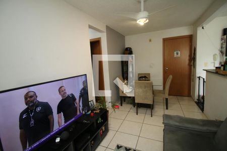 Sala de casa para alugar com 2 quartos, 46m² em Parada de Lucas, Rio de Janeiro