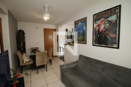 Sala de casa para alugar com 2 quartos, 46m² em Parada de Lucas, Rio de Janeiro