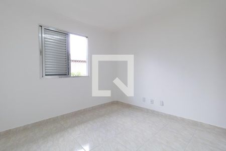 Quarto 2 de apartamento para alugar com 2 quartos, 45m² em Fazenda da Juta, São Paulo