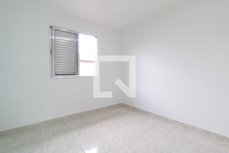 Quarto 1 de apartamento para alugar com 2 quartos, 45m² em Fazenda da Juta, São Paulo