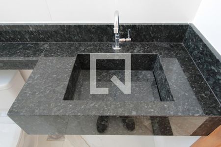 Apartamento à venda com 130m², 2 quartos e 2 vagasBanheiro Social