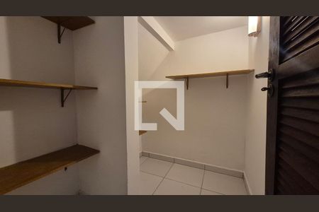 Sala de casa para alugar com 4 quartos, 220m² em Parque das Nações, Santo André