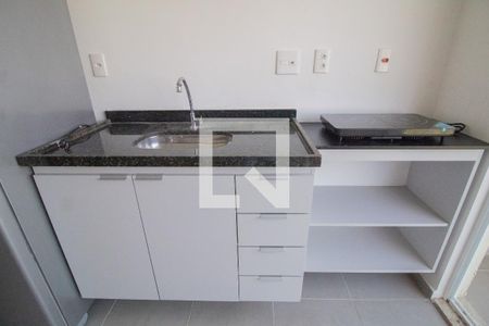 Cozinha de kitnet/studio para alugar com 1 quarto, 30m² em Recreio dos Bandeirantes, Rio de Janeiro