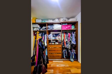 Casa à venda com 470m², 3 quartos e NaN vagasQuarto 3 - Armários