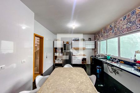 Casa à venda com 470m², 3 quartos e NaN vagasCozinha