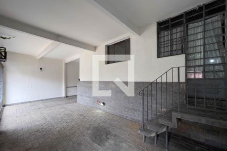 Casa à venda com 300m², 3 quartos e 2 vagas Casa à venda com 300m², 3 quartos e 2 vagasGaragem