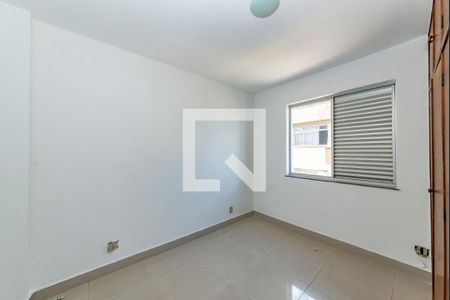 Apartamento à venda com 145m², 4 quartos e 3 vagasQuarto 4