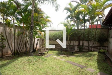 Studio à venda com 27m², 1 quarto e 1 vaga Studio à venda com 27m², 1 quarto e 1 vagaÁrea Comum