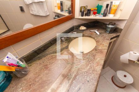 Apartamento para alugar com 180m², 4 quartos e 3 vagas Apartamento para alugar com 180m², 4 quartos e 3 vagasBanheiro da Suíte 3