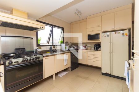 Apartamento para alugar com 180m², 4 quartos e 3 vagas Apartamento para alugar com 180m², 4 quartos e 3 vagasCozinha