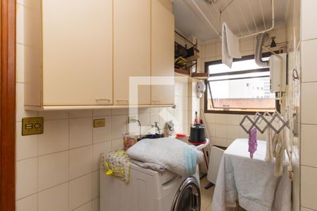 Apartamento para alugar com 180m², 4 quartos e 3 vagas Apartamento para alugar com 180m², 4 quartos e 3 vagasLavanderia