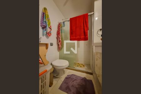 Apartamento à venda com 68m², 3 quartos e 1 vaga Apartamento à venda com 68m², 3 quartos e 1 vagaBanheiro Social