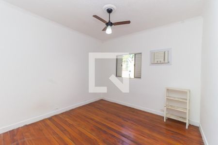 Quarto 1 de casa de condomínio para alugar com 2 quartos, 70m² em Vila Deodoro, São Paulo