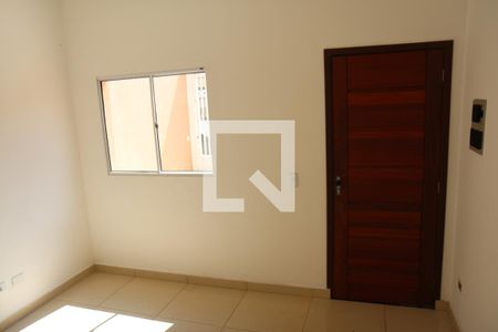 Sala de casa à venda com 2 quartos, 105m² em Jardim Independência, São Paulo