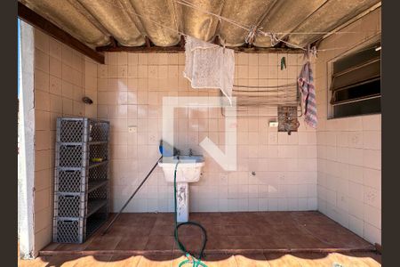 Casa à venda com 300m², 4 quartos e 2 vagasÁrea de Serviço