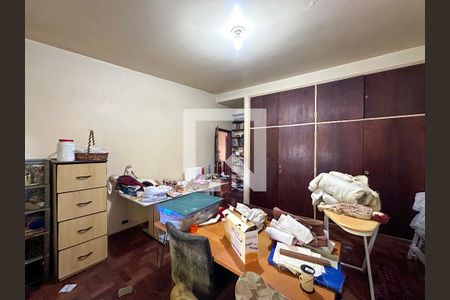 Casa à venda com 300m², 4 quartos e 2 vagasQuarto 3