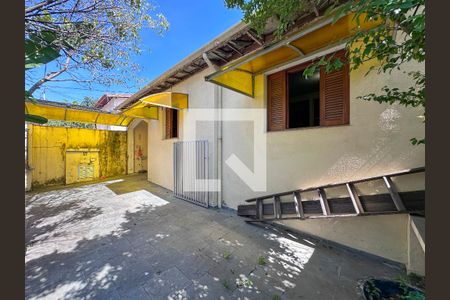 Casa à venda com 300m², 4 quartos e 2 vagasGaragem