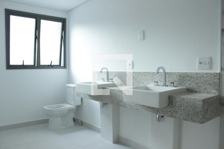 Apartamento à venda com 277m², 4 quartos e 4 vagassuíte 2