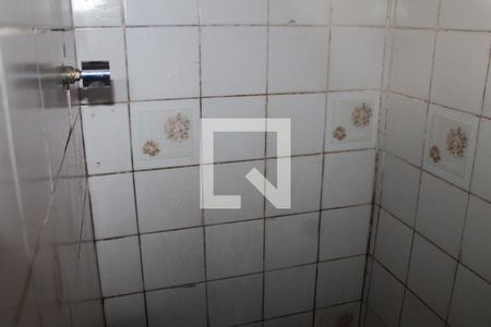 Casa à venda com 90m², 4 quartos e 1 vaga Casa à venda com 90m², 4 quartos e 1 vagaBanheiro