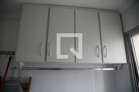 Apartamento à venda com 194m², 5 quartos e 3 vagasÁrea de Serviço - Armários