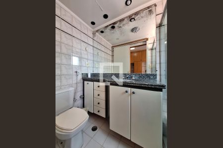 Apartamento à venda com 140m², 3 quartos e 3 vagas Apartamento à venda com 140m², 3 quartos e 3 vagasBanheiro Quarto 2