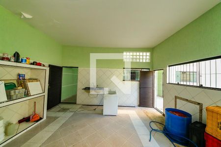 Casa à venda com 400m², 3 quartos e 8 vagas Casa à venda com 400m², 3 quartos e 8 vagasÁrea de Serviço