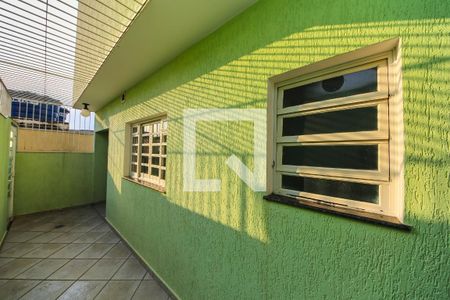 Casa à venda com 400m², 3 quartos e 8 vagas Casa à venda com 400m², 3 quartos e 8 vagasÁrea externa