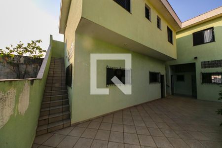 Casa à venda com 400m², 3 quartos e 8 vagas Casa à venda com 400m², 3 quartos e 8 vagasÁrea externa / Casas (Fechadas)