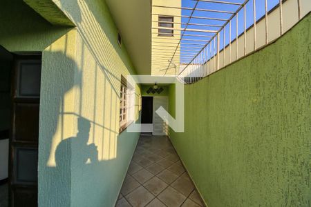 Casa à venda com 400m², 3 quartos e 8 vagas Casa à venda com 400m², 3 quartos e 8 vagasÁrea externa