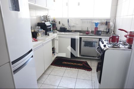 Casa à venda com 270m², 3 quartos e 3 vagasCozinha