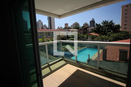 Apartamento à venda com 224m², 4 quartos e 4 vagas Apartamento à venda com 224m², 4 quartos e 4 vagasVaranda Suite 1