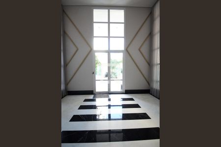 Apartamento à venda com 224m², 4 quartos e 4 vagas Apartamento à venda com 224m², 4 quartos e 4 vagasHall de entrada
