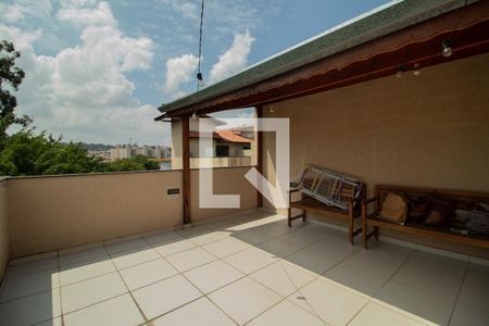 Casa de condomínio à venda com 172m², 3 quartos e 2 vagas Casa de condomínio à venda com 172m², 3 quartos e 2 vagasArea externa